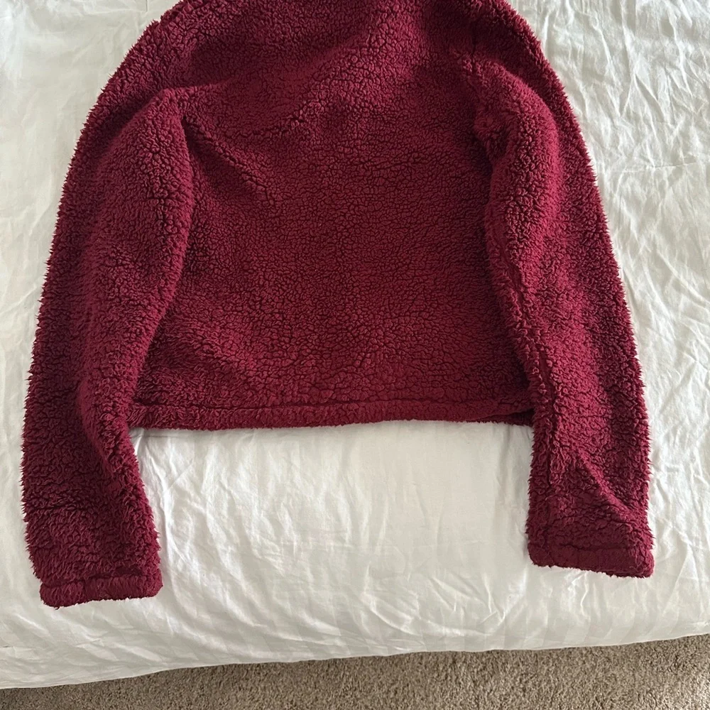 Hollister stay warm